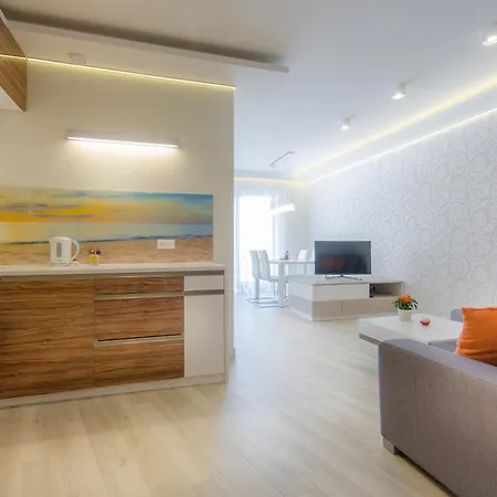 Economy Dom & House Apartments By The River In Gdansk With Pool, Sauna And Gym Exterior photo