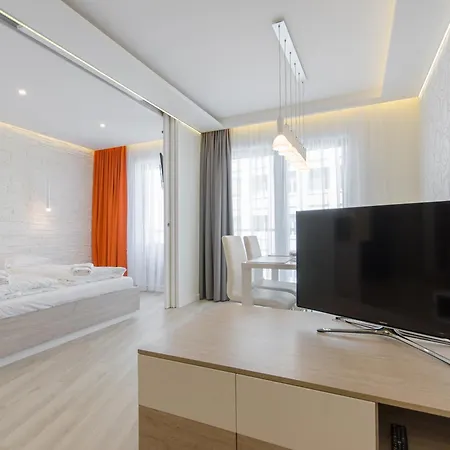 Economy Dom & House Apartments By The River In Gdansk With Pool, Sauna And Gym Exterior photo