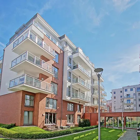 Economy Dom & House Apartments By The River In Gdansk With Pool, Sauna And Gym Exterior photo