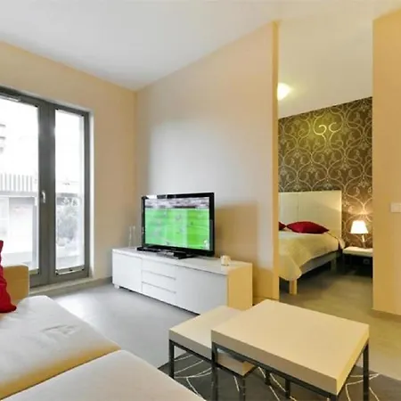 Economy Dom & House Apartments By The River In Gdansk With Pool, Sauna And Gym Exterior photo