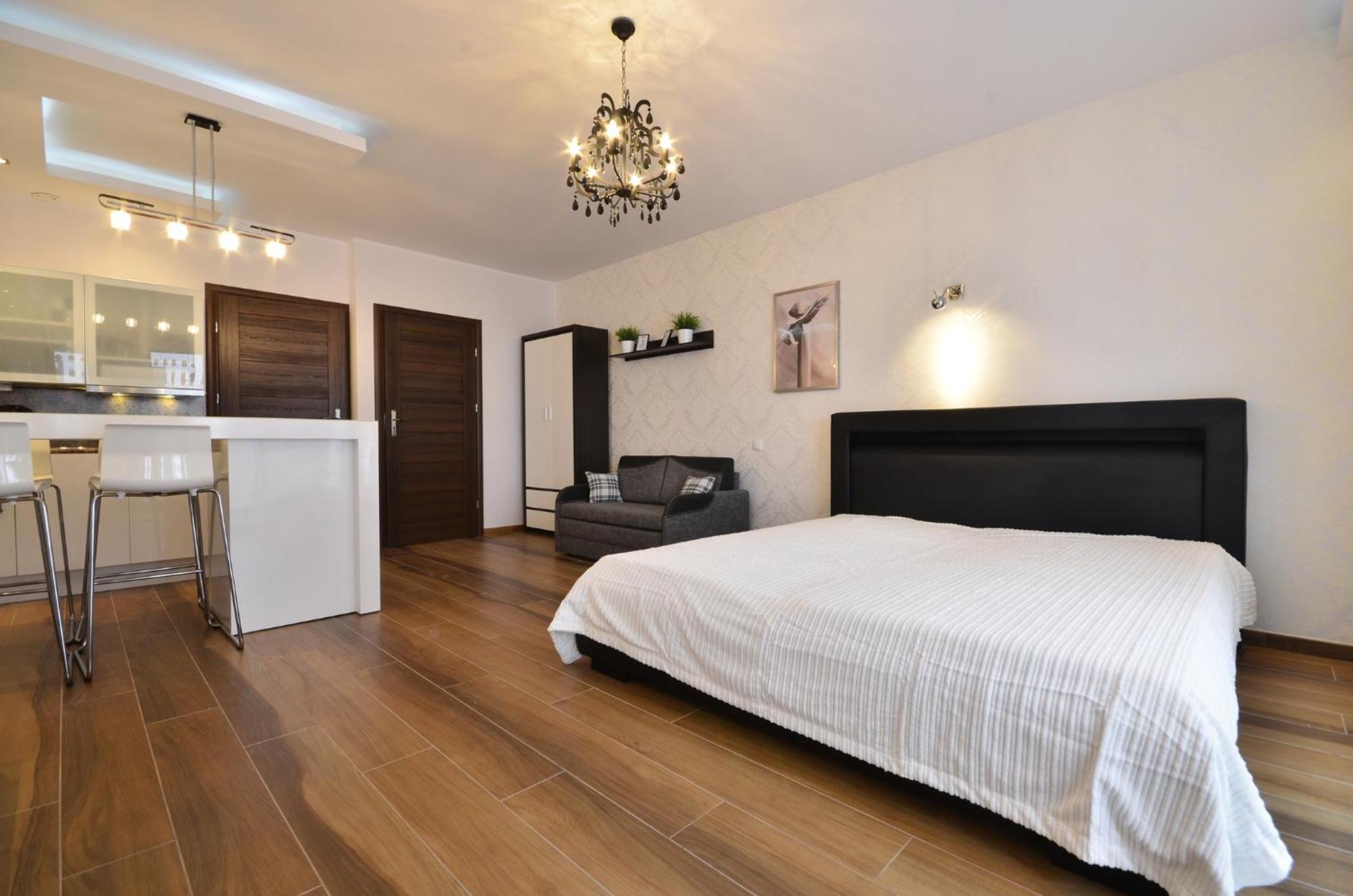 Economy Dom & House By The River In With Pool, Sauna And Gym *