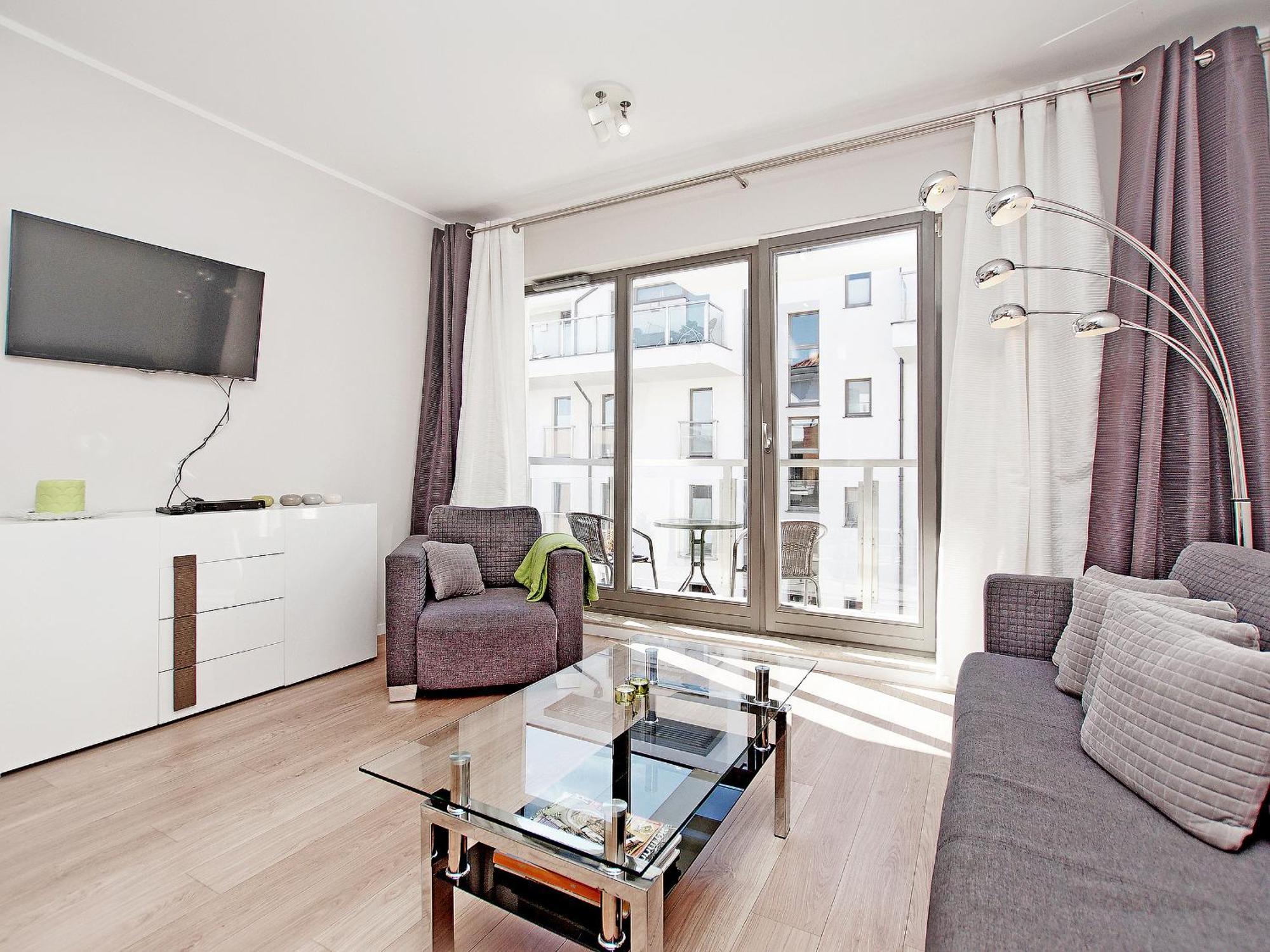 Economy Dom & House By The River In With Pool, Sauna And Gym Apartment Gdansk