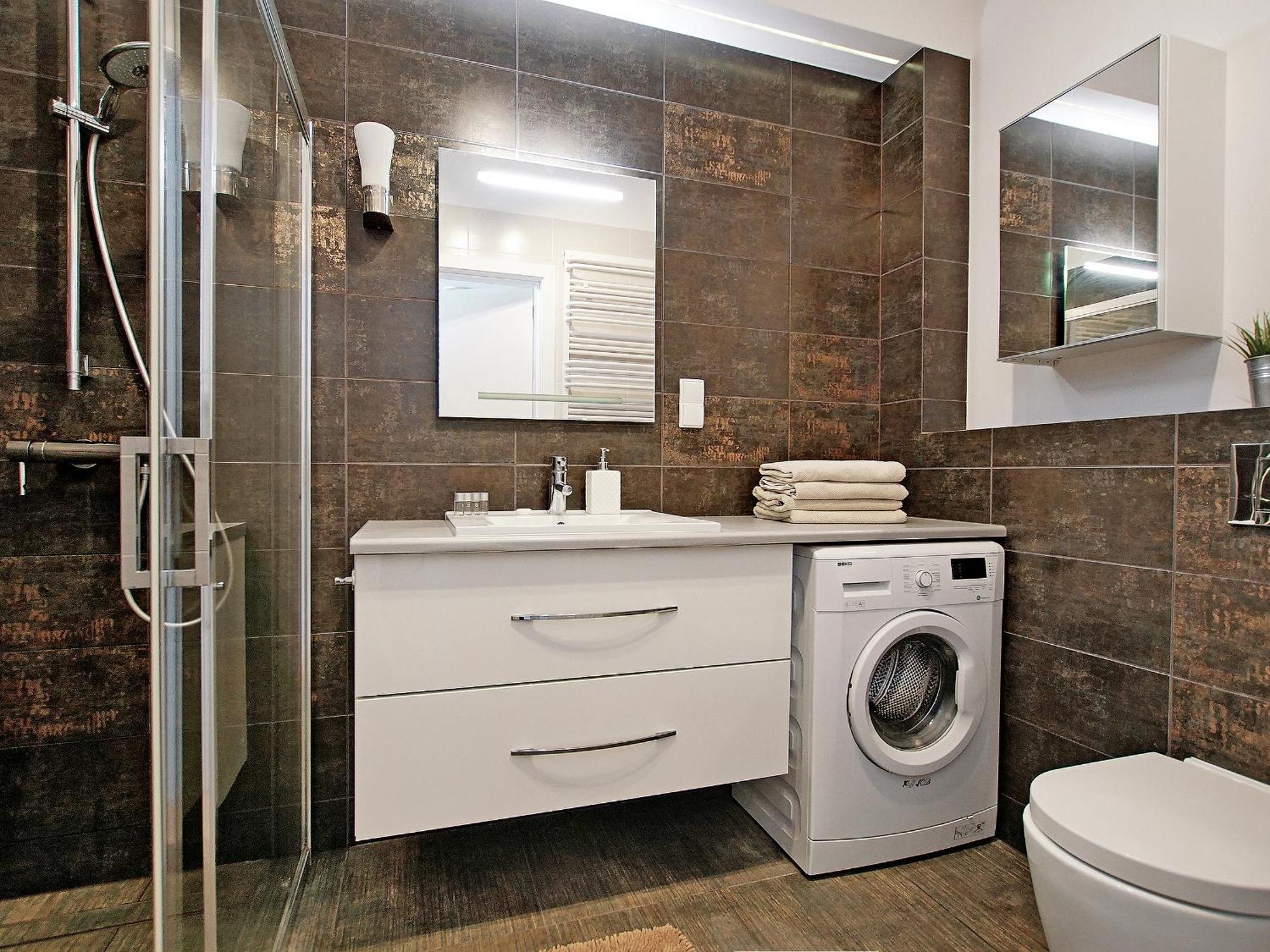 Apartment Economy Dom & House By The River In With Pool, Sauna And Gym *