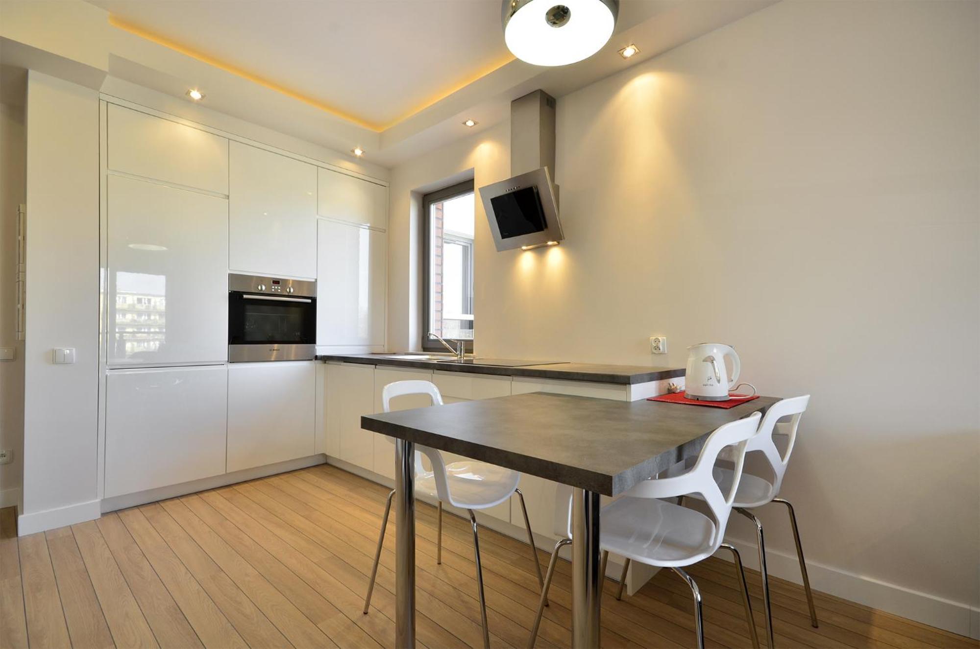Economy Dom & House By The River In With Pool, Sauna And Gym *